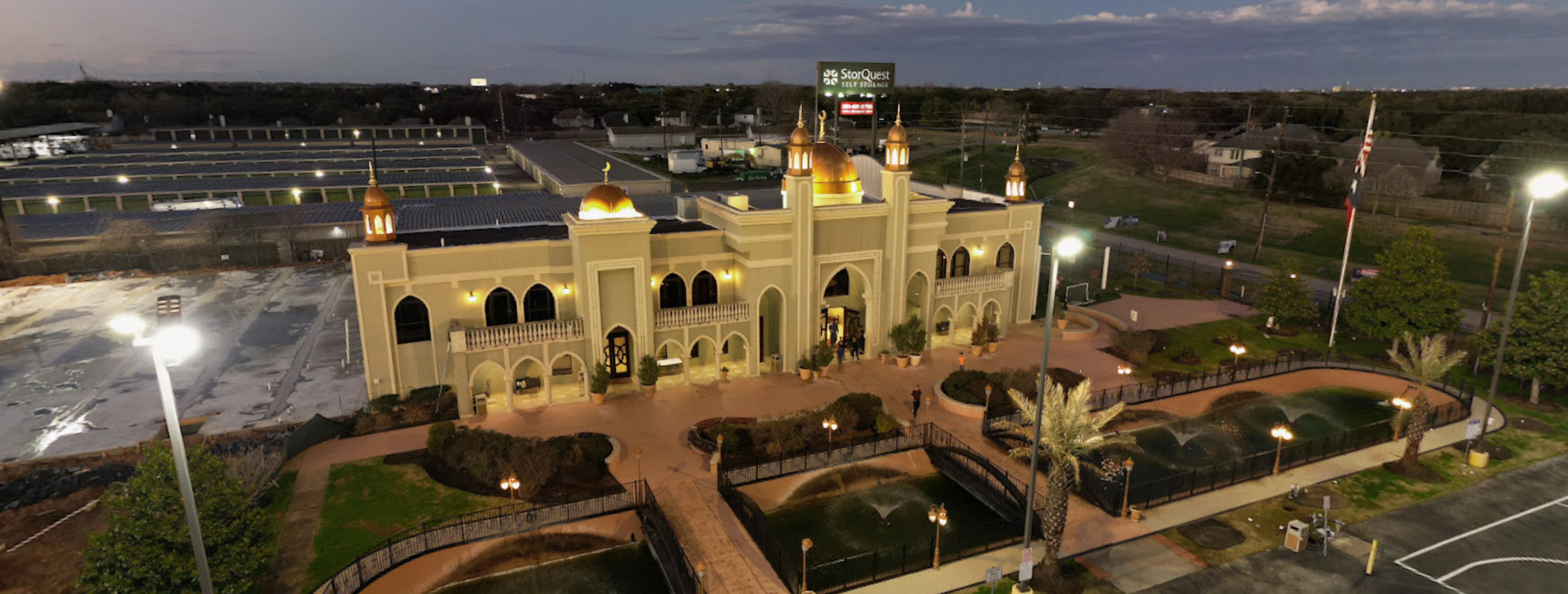 Exterior view of Maryam Islamic Center Sugar Land building
